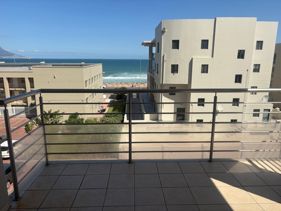 To Let 3 Bedroom Property for Rent in West Beach Western Cape